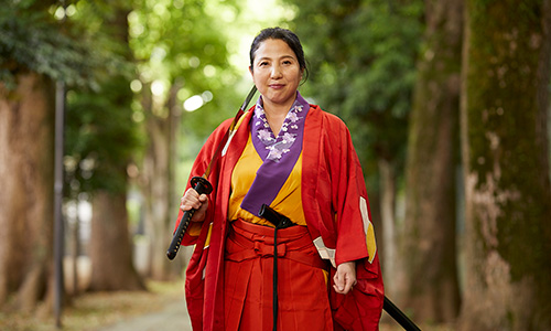 [銀座] 女殺陣師 山野亜紀による殺陣・護身術レクチャー+クロッキー