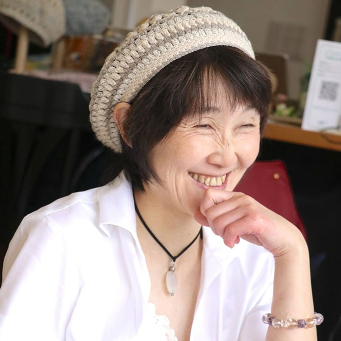 樫見しのぶ氏