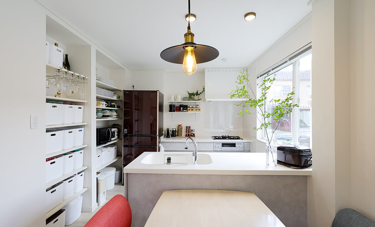 45cmの『ずらし』が決め手！劇的にキッチン収納力がアップした戸建てリフォーム