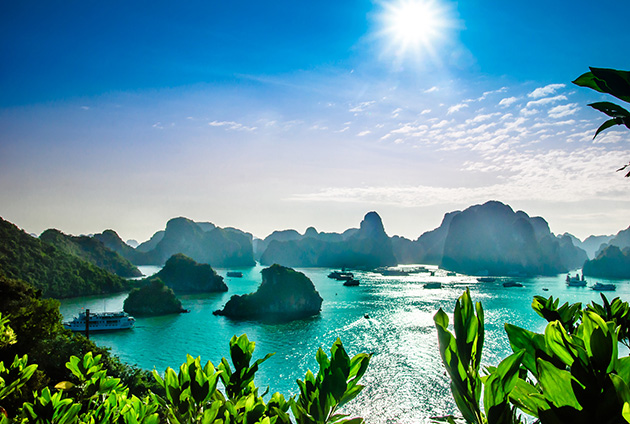 世界遺産！最も人気があるベトナムのハロン湾をご紹介いたします
