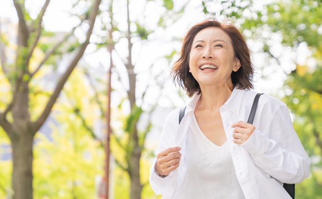 女性