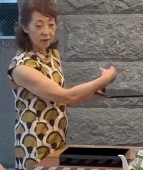 梅本光江先生のお写真です