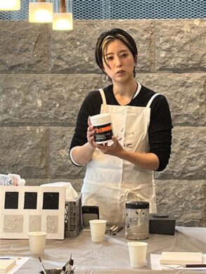 長谷川まどか氏のお写真です。