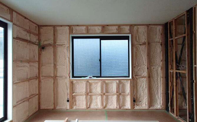 【リフォーム完成見学会レポート】築30年の軽量鉄骨住宅が「エコ築FR」で快適空間に大変身!