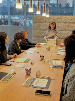 【“色”描いて知るわたしの“いま”と“これから”】の様子です。