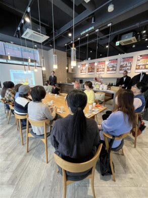 第一部　リフォーム事例紹介の様子です。