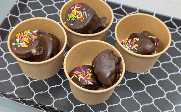 休憩時間のお楽しみ♪
やさしい甘さのチョコバナナをご用意しました。