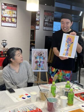 【動物花冠キャンバスアート】中の様子です。