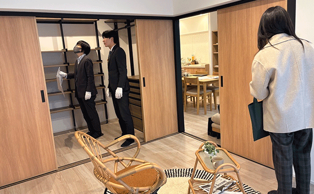 和室を洋室へリノベーション。暮らしに合わせた、使いやすく快適な空間です。